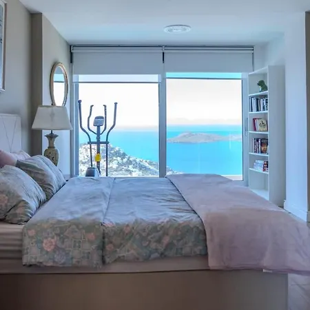 Charming With Amazing View In Bodrum *