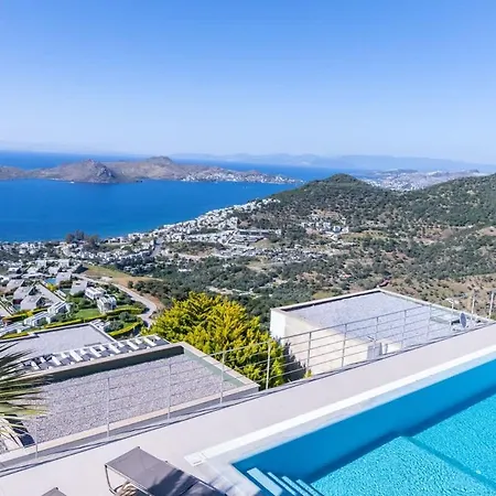 Charming With Amazing View In Bodrum Villa