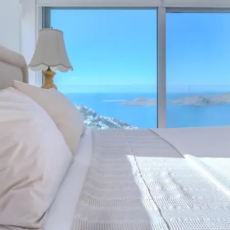 Charming With Amazing View In Bodrum Villa Yalikavak