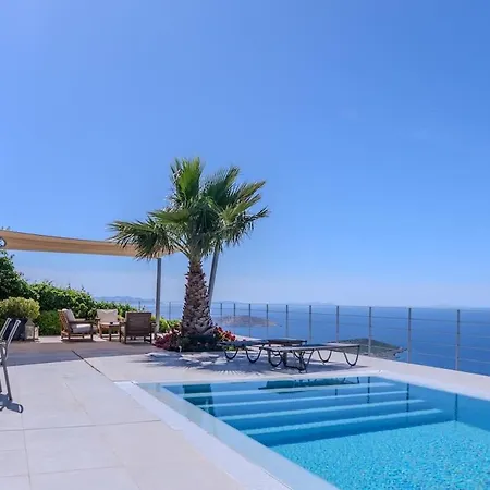 Charming With Amazing View In Bodrum Yalikavak
