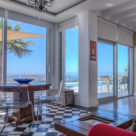 Charming With Amazing View In Bodrum Villa *