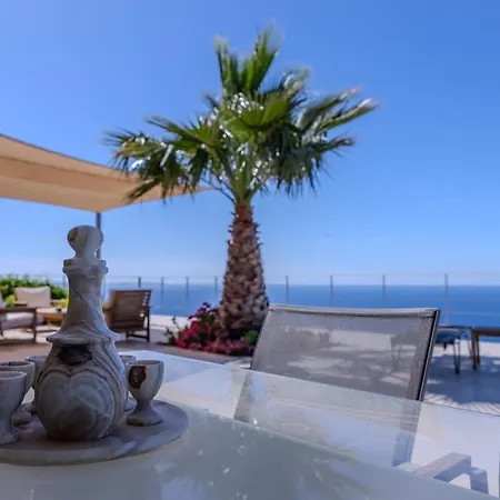 Villa Charming With Amazing View In Bodrum *
