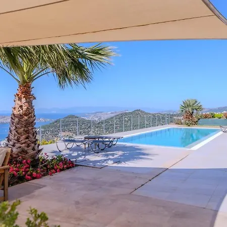 Charming With Amazing View In Bodrum *